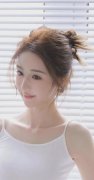女生张开双腿让男生桶V1